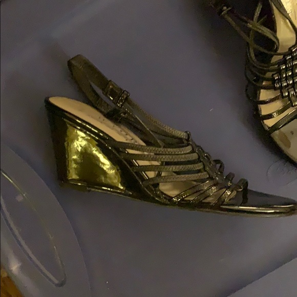 Sandals - Picture 2 of 2